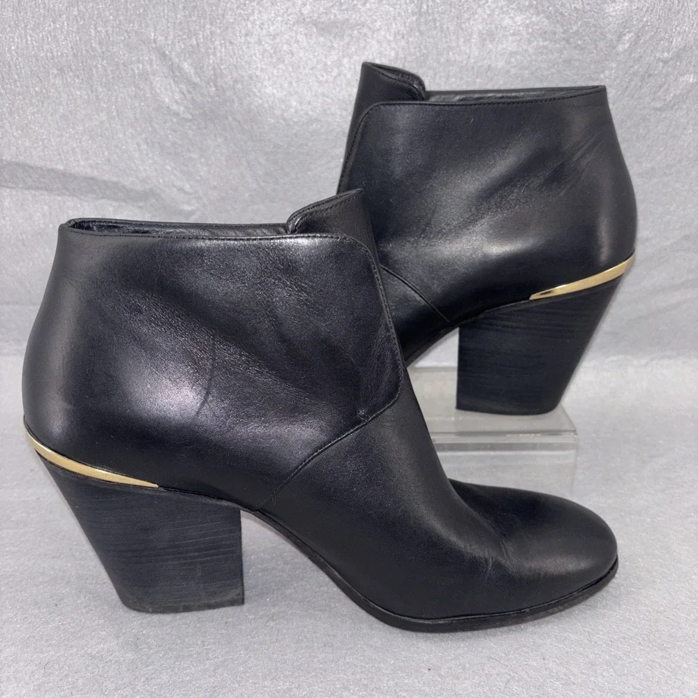 Cole Haan HAYDEN Grand.OS Black Leather Ankle Boots Block Heel Gold Accents W8.5